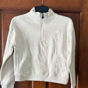 New Balance Women's Light Gray/Cream Half-Zip Sweatshirt